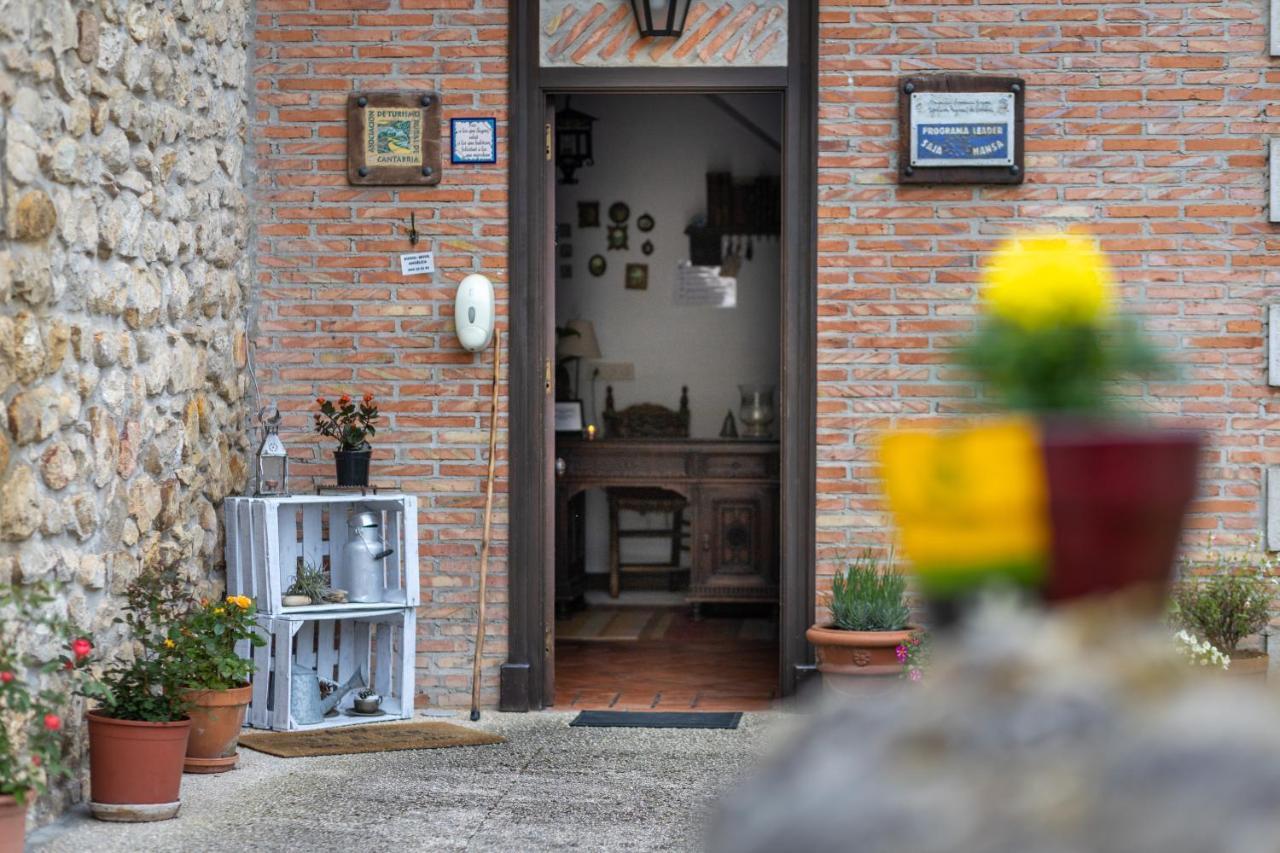 Posada De Muno Munorrodero Luaran gambar