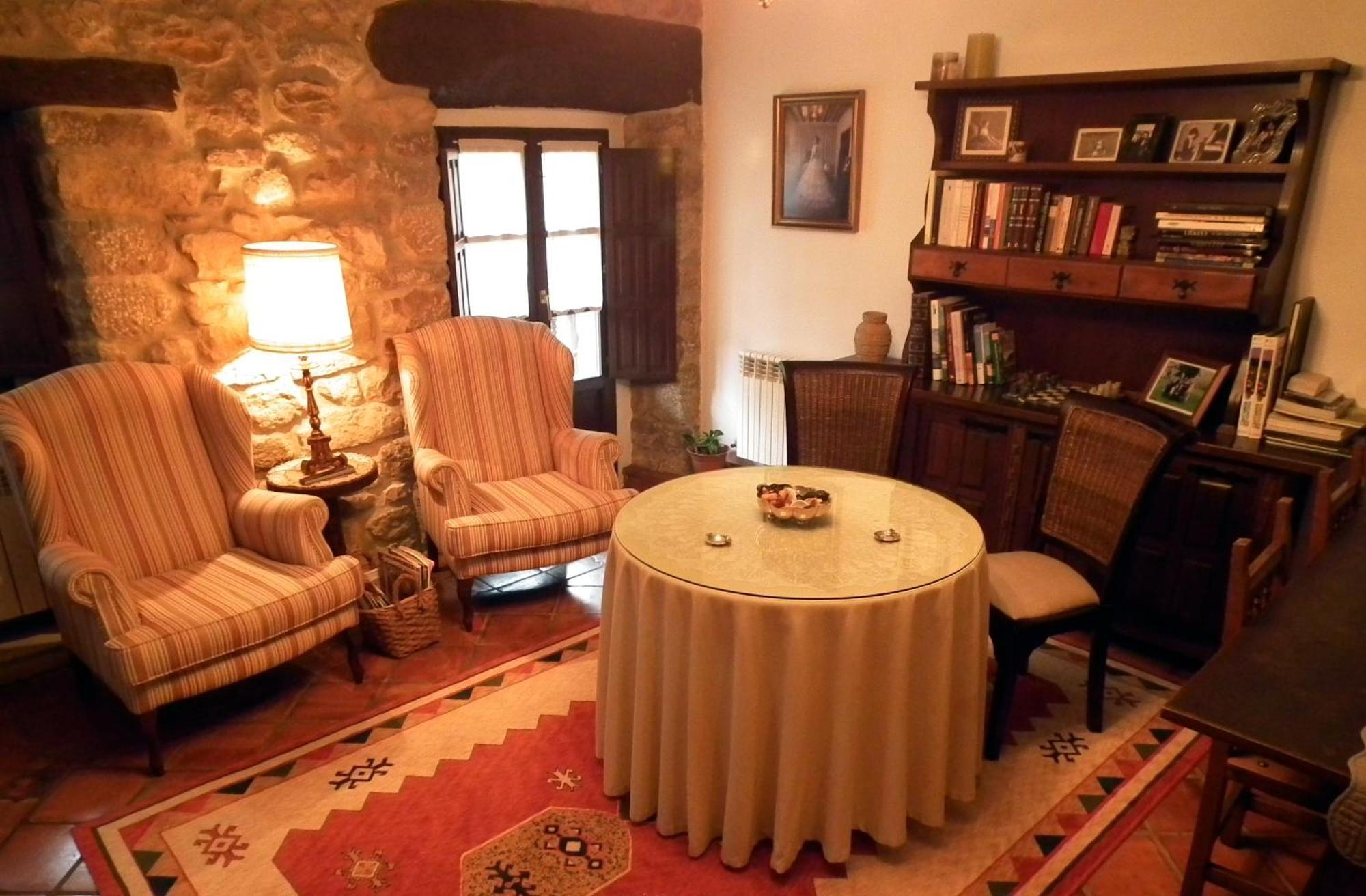 Posada De Muno Munorrodero Luaran gambar