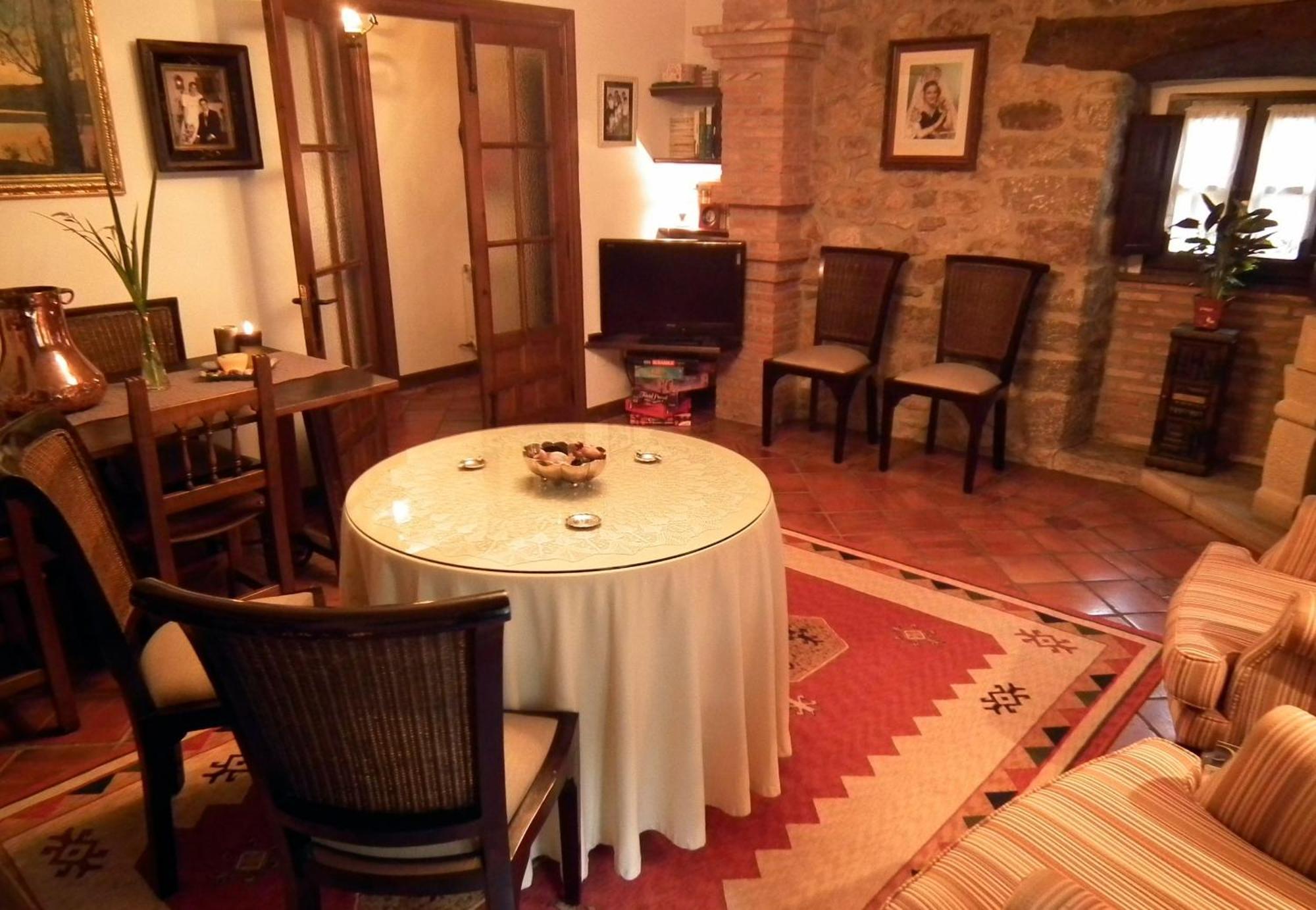 Posada De Muno Munorrodero Luaran gambar