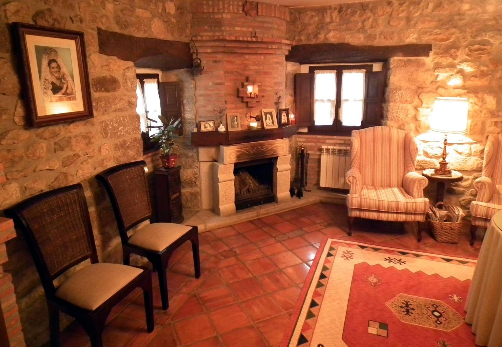 Posada De Muno Munorrodero Luaran gambar